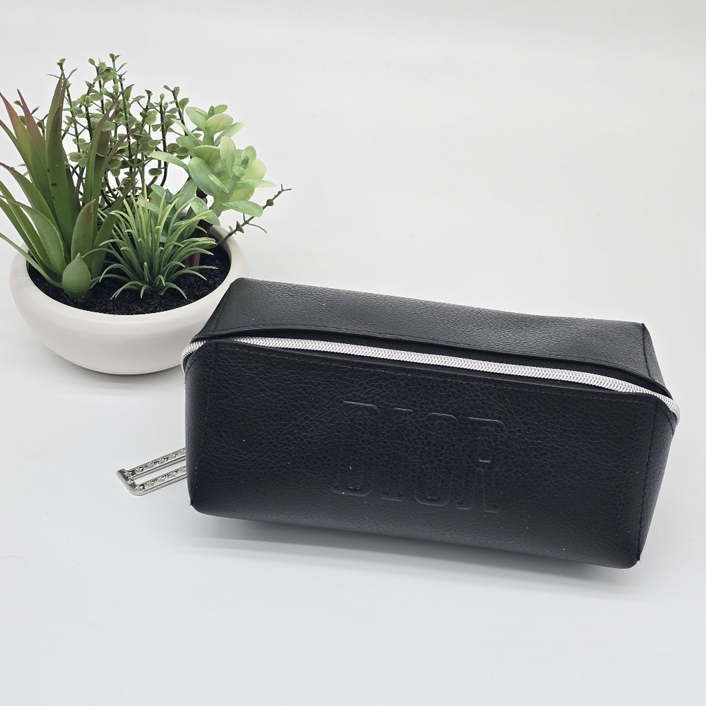 Christian Dior Black Leatherette Makeup Pouch Cosmetic Bag Dior D Zipper Pull
